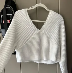 Arizona Sweater thumbnail 2