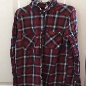 FINAL MARKDOWN Ladies divided H&M blouse 2 thumbnail 1