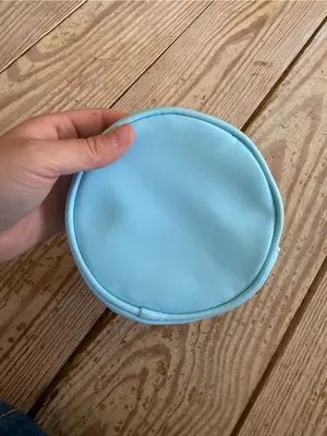 Stoney Clover Lane x Target daisy patch clear circle pouch in light blue thumbnail 6