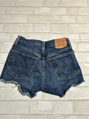 Levi’s 501 Button Fly Denim Shorts Size 25 thumbnail 2