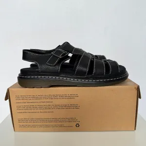 2014 Dr. Martens Carolyn 15699001 Black Leather Fisherman Sandals US 8 Box thumbnail 5
