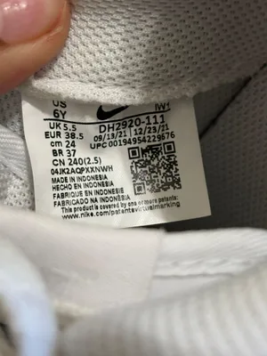 Nike Air Force 1 thumbnail 6
