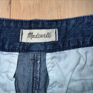 Madewell Pleated Wide-Leg Jeans Medium Wash Size 6 thumbnail 3