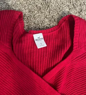 Cropped Sweater thumbnail 2