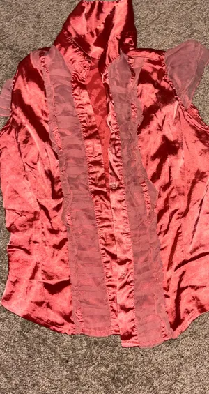 Button Down satin ruffled top Red thumbnail 1