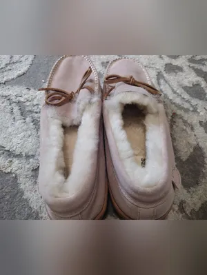 Dearfoams Fireside Plush Lined Moccasin Slippers Dusty Pink thumbnail 4