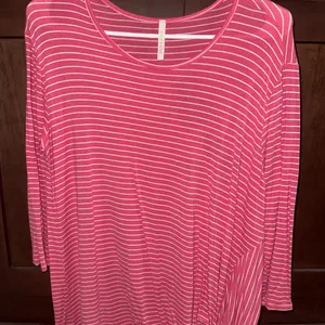 Chic Pink Striped Long Sleeve Top thumbnail 1