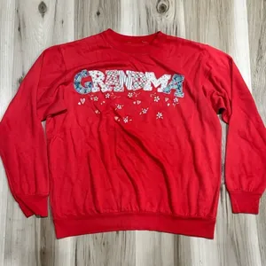 Grandma Vintage Patchwork Red Crewneck Sweatshirt Women’s Medium thumbnail 1