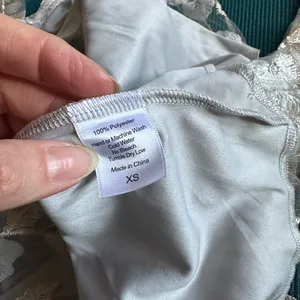 Lucy in the Sky Sheer Embroidered Floral Deep V Babydoll Dress XS thumbnail 9