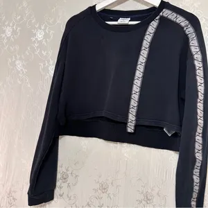 Gymshark Crop Pullover Schwarz 24/7 Cropped Black Crewneck Medium thumbnail 5