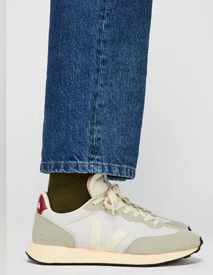 Veja RIO BRANCO II ALVEOMESH LIGHT GREY PIERRE MARSALA sz 6 thumbnail 2