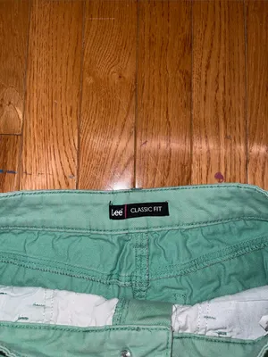 Lee’s Mint Green Capris thumbnail 3