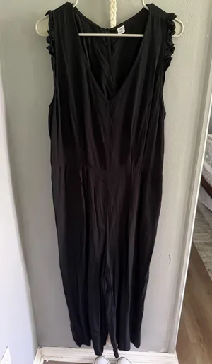 Old Navy Black Jumpsuit thumbnail 1