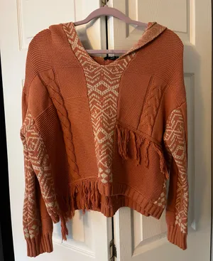 FATE Sweater Knit thumbnail 1