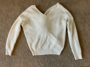 White Knotted Pullover Sweater thumbnail 1