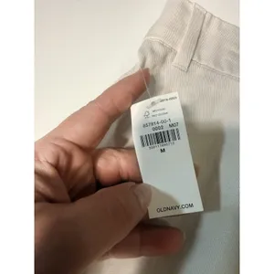 NWT Old Navy Extra High Rise Tailored Shorts Khaki Ivory Cream Size M Preppy thumbnail 7