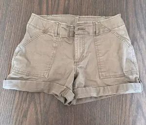Magellan‎ Outdoors Utility Cargo Chino Roll-Hem Shorts Fishing Hiking Women's 4 thumbnail 1