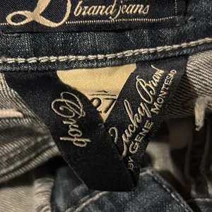 Lucky Brand Jeans Women's 4 / 27 Logan Classic Rider Crop Denim Mid Rise‎ Casual thumbnail 8