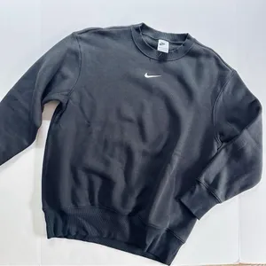 Nike Oversized Crewneck Sweatshirt Black thumbnail 1