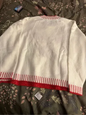 Mud Pie White Crewneck Sweater with Red Bow Detail thumbnail 9