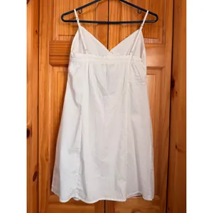 NWT Brandy Melville White Cotton Babydoll Mini Dress Lace Trim Button Front OS thumbnail 4