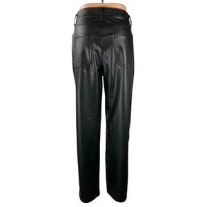 Abercrombie & Fitch 90s The Relaxed Black Faux Leather Vegan Trousers Pants 12 thumbnail 4