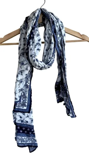 Vintage‎ floral white blue lightweight scarf casual headscarf chic accessory thumbnail 1