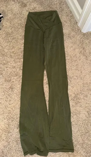 Aerie olive green  crossover legging thumbnail 1