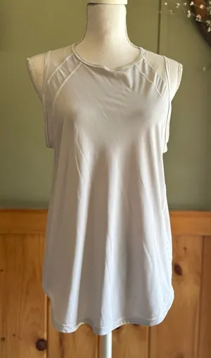 Lululemon sculpt tank top with back vent size 8 thumbnail 1