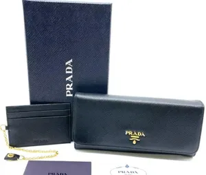 Prada Black saffiano leather Wallet and Card Holder Set W/box thumbnail 3