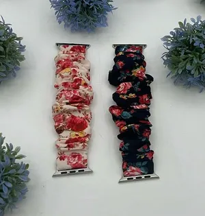 2 Floral Apple Watch Band Small 42/44mm Red/Black thumbnail 1