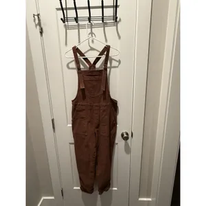 Aerie Werk and Play Brown Corduroy Overalls Bib Overalls Small S Raw Fray Hem thumbnail 3