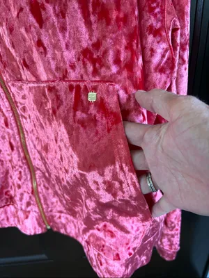 NWT Fabletics Crushed Velour Zip Front Hoodie Strawberry Size 4X thumbnail 7