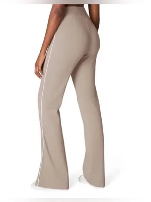 NWT Spanx Womens Airpique Flare Track Pant in ashwood size Small thumbnail 2