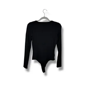 NUUDS Black Long Sleeve‎ Crew Neck Thong Bodysuit Women's Size M thumbnail 3