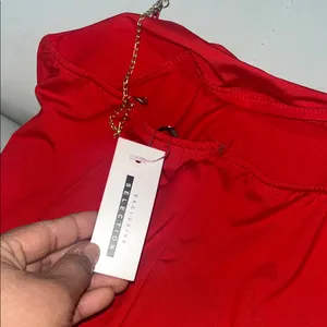 Red and White Sleeveless Dress thumbnail 4