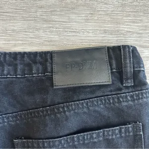 LIKE NEW Princess Polly Straight Leg Jeans thumbnail 4