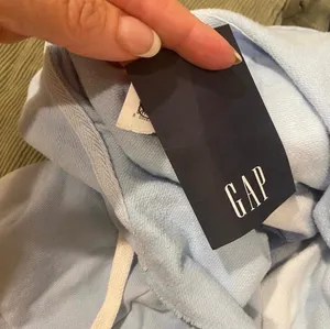 NWT Gap Tie Dye Vneck Hoodie Sweatshirt Blue White L Soft Comfy thumbnail 6