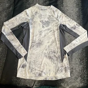 Womens XS Magellan Outdoors Boyfriend Fit Long Sleeve Pullover Shirt-camo thumbnail 2