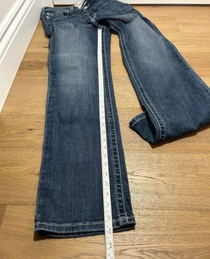 Ariat size 31 straight leg jeans, longer inseam/length thumbnail 13