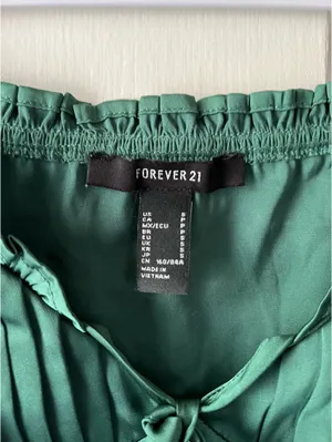 Forever 21 Top thumbnail 2