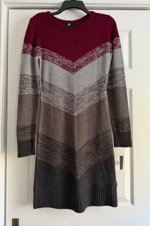 Iz Byer Burgundy and Gray Long Sleeve Dress thumbnail 1