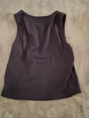 Amazon Black cropped tank top thumbnail 2