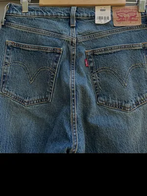 Levi's 501 Relaxed Jeans in Light Blue with Stud Accents thumbnail 9