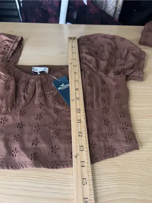 Hollister Brown Eyelet Puff Sleeve Crop Top & Ruffle Mini Skirt Set S/XS thumbnail 13