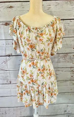 Cupcake and Cashmere Woman’s White Floral Lightweight Raylon Dress Size Large thumbnail 1