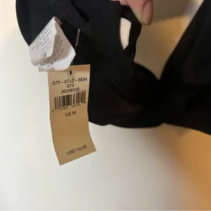 Aerie Triangle Swim Bikini Top V-Neck Black NWT Medium Removable Pads Neutral thumbnail 8