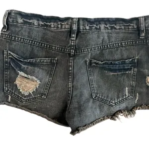 Free People Women’s Shorts Black Jeans Size 26 thumbnail 8