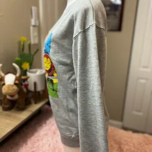 Marvel sweater  thumbnail 5