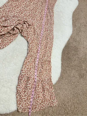 Women's large Mauve Pink Ditsy Floral Smocked Wide-Leg Jumpsuit thumbnail 3